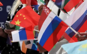 Россия запускает собственный международный песенный конкурс «Интервидение» в ответ на отстранение от «Евровидения»