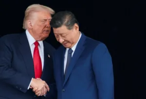 Трамп и Си Цзиньпин достигли торговой договорённости: итоги встречи в Пусане