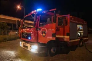 Полиция расследует поджог арендованного автомобиля в Ипсонасе