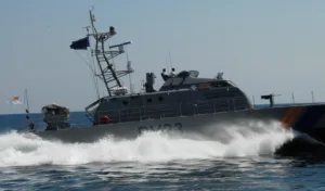 Мужчину спасли из моря у побережья Лимассола