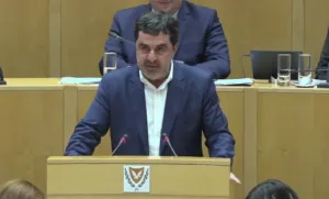 Парламентский комитет продолжает работу над новой системой оценки учителей: депутаты готовят поправки и ищут компромисс