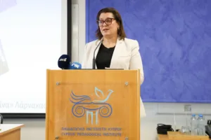 Парламентский комитет завершил постатейное обсуждение реформы системы оценки учителей стоимостью 12,5 млн евро