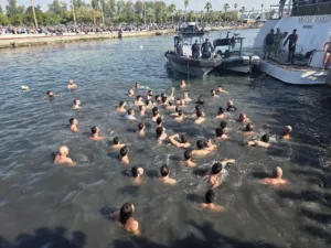 Крест пропал после погружения в море на церемонии Богоявления в Лимассоле