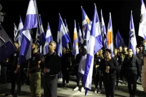 Опрос показывает лидерство Disy и Akel, а Elam сокращает разрыв перед выборами на Кипре