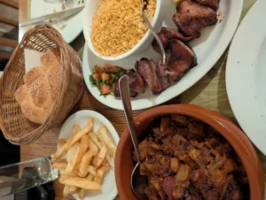 Dinner at Pais Lysiotiki Souvla highlights rustic setting and meat-focused menu with vegetarian options