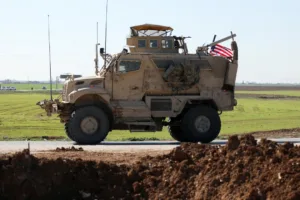 По словам источников, силы США начали вывод войск с базы Касрак на северо-востоке Сирии