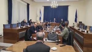 Paphos municipal council session suspended after absences and withdrawals