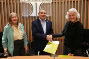 Библиотека University of Cyprus разместит архивы движения Women Return