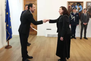 Испания заявила, что глубоко обеспокоена разделением Кипра, сообщила посол