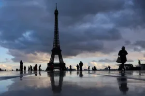 US visits to France rose 17% in 2025 despite weaker dollar, tourism ministry says