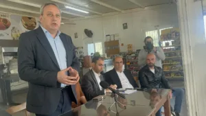 Муниципалитет Ларнаки запускает горячую линию психологической поддержки для фермеров, пострадавших от вспышки ящура