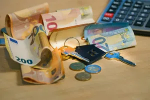 Economist warns Middle East turmoil could hit Cyprus tourism, energy prices and inflation