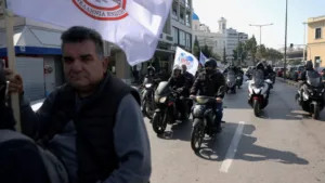 Greek seafarers stage 24-hour strike over crews stranded in Gulf amid Iran conflict