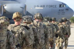 Иран заявил о готовности ответить на возможную наземную атаку США на фоне встречи региональных министров в Пакистане
