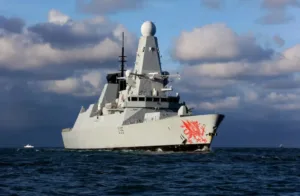Развертывание HMS Dragon на Кипр может быть отложено до следующей недели, говорится в сообщении