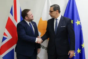 Великобритания и Кипр подтвердили тесное партнёрство после переговоров Даути и Комбоса