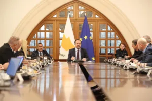 Christodoulides briefs national council on Brussels meetings, Cyprus issue, and regional economic impacts