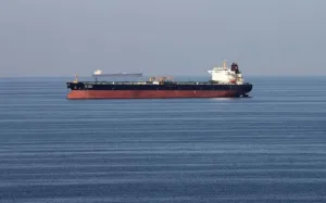 Cyprus and Greece issue shipping alerts amid rising security risks in Strait of Hormuz
