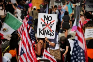 Тысячи митингов «No Kings» запланированы по всей территории США в субботу