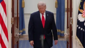 Администрация Трампа планирует новые прекращения условного освобождения мигрантов после того, как судья заблокировал предыдущую попытку