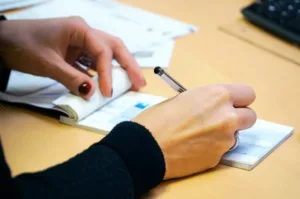 CBC сообщает о резком снижении числа регистраций непокрытых чеков в 2025 году