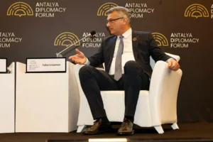 Эрхурман заявил, что турки-киприоты являются равноправными учредителями с суверенными правами на Кипре