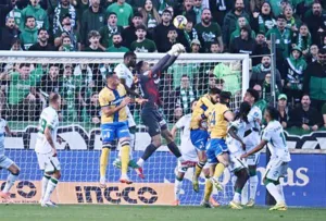 Omonia выиграла титул Лиги Кипра, а борьба за выживание в группе B обостряется