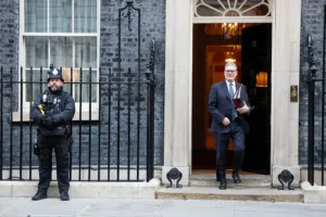 Starmer rejects resignation calls after Labour election defeat