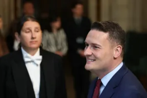 Starmer faces renewed leadership pressure after election losses and reports of possible minister resignation