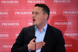 Wes Streeting says he would challenge Keir Starmer in a Labour leadership contest