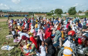 Congo Ebola response lags as outbreak spreads and thousands of contacts remain untraced