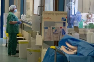 Greek armed forces soldier in Cyprus hospitalised with meningitis in Nicosia