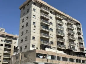 Larnaca authorities to evacuate 24-flat building declared dangerous