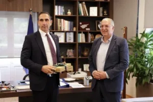 EU and Cyprus discuss upcoming strategy for coastal and island communities