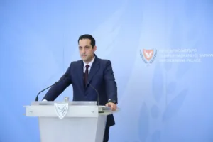 Government and Akel exchange statements over Cyprus economy and workers’ rights