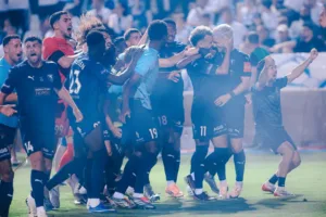 Pafos FC обыграл Apollon и выиграл Кубок Кипра благодаря поздним голам в Никосии
