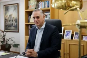 Diko to table bills linking Cyprus natural gas revenue to social insurance and pensions, Papadopoulos says