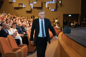 Пападопулос заявил, что Diko не исключает ни одного сценария в голосовании за спикера Палаты представителей