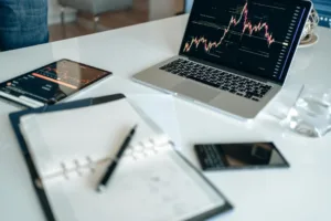 Ellinas Finance sets May 28, 2026 record date for annual bond interest payment