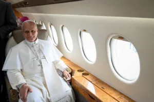 Pope Leo returns to Rome on Spanish king’s jet after Tenerife plane issue
