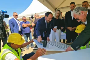 Akel says government and Disy share responsibility for Cyprus housing crisis