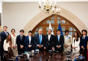 Christodoulides meets US students of Cypriot and Greek descent during AHI programme