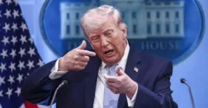 Трамп предупреждает Иран из-за его прокси в Ливане и угрожает более жестким военным ответом