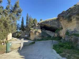 Σκάλη Αγλαντζιάς