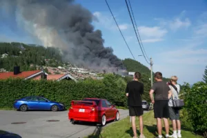 More than 100 homes destroyed in fire near Drammen, Norway