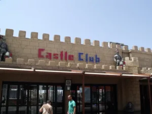Το Castle Club