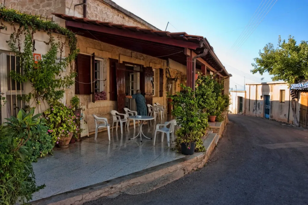 Neo Chorio, Paphos