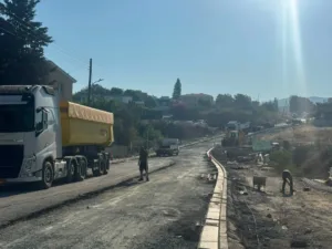 Οι εργασίες στον δρόμο Κόνια-Πάφος έχουν εισέλθει στην τελική φάση, προχωρώντας νωρίτερα από το χρονοδιάγραμμα