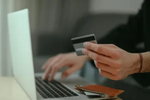 Кипр лидирует в еврозоне по карточным платежам на фоне роста безналичных транзакций
