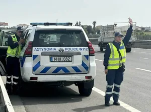 Police defend response to Limassol-Nicosia motorway closure